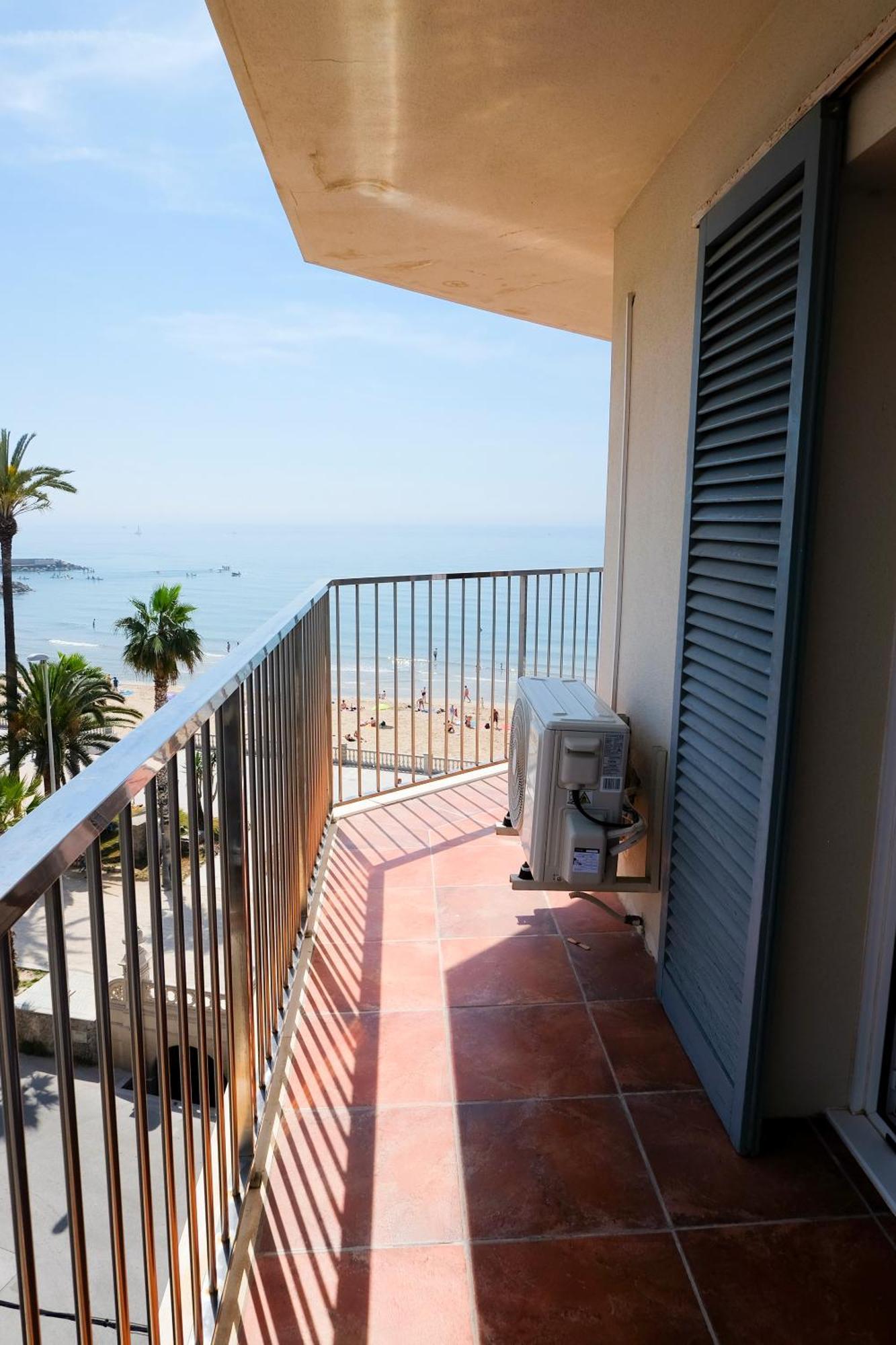 Hotel Subur Sitges Oda fotoğraf